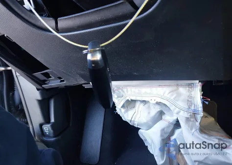 2023 Ford Explorer Xlt z USA, uszkodzony, nr VIN 1FMSK8DH6PGB00862